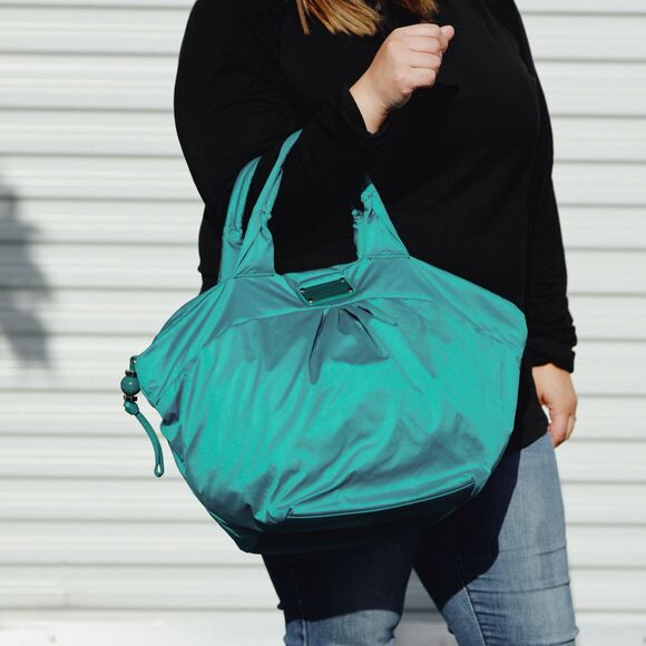 NWT Marc Jacobs Nylon Q Mabel Bag Tote Wave - Picture 2 of 11